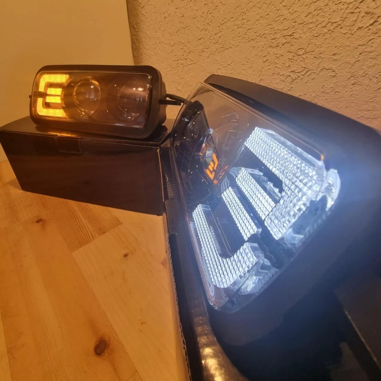 Front Fog Light+High Beam,Daytime Running,Turn Signal for Lada Niva Urban 4x4 Die-cast Aluminum Housing LED Headlights